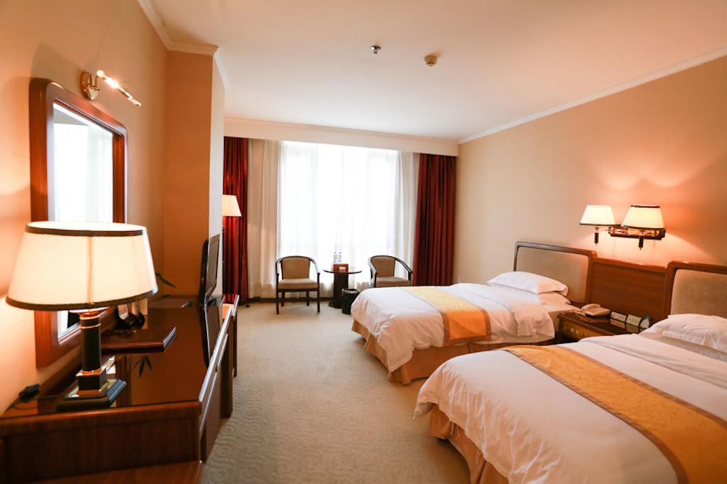 Habour Plaza Hotel Чаоджу Стая снимка
