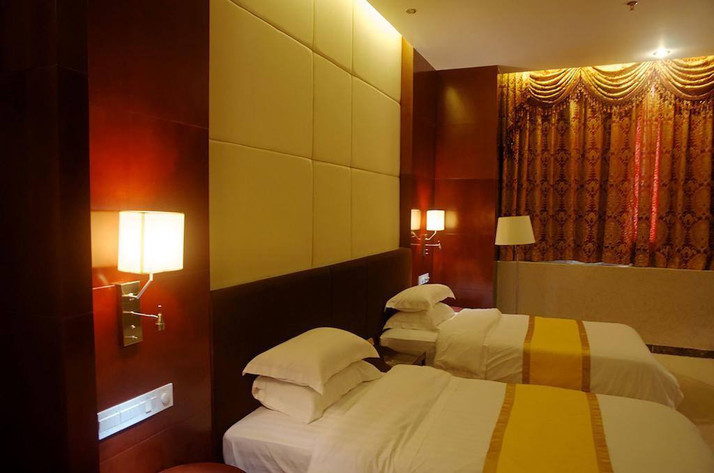 Habour Plaza Hotel Чаоджу Екстериор снимка